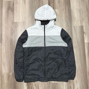 Oakley Lightweight Puffer Jacket • Size M